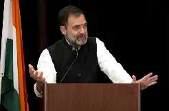 'Rahul Gandhi criticizes Indira Gandhi, Rajiv Gandhi' 