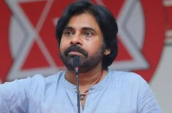 Election Commission send notices to Pawan Kalyan over remarks on Jagan